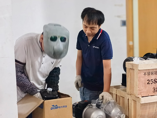 厂房车间